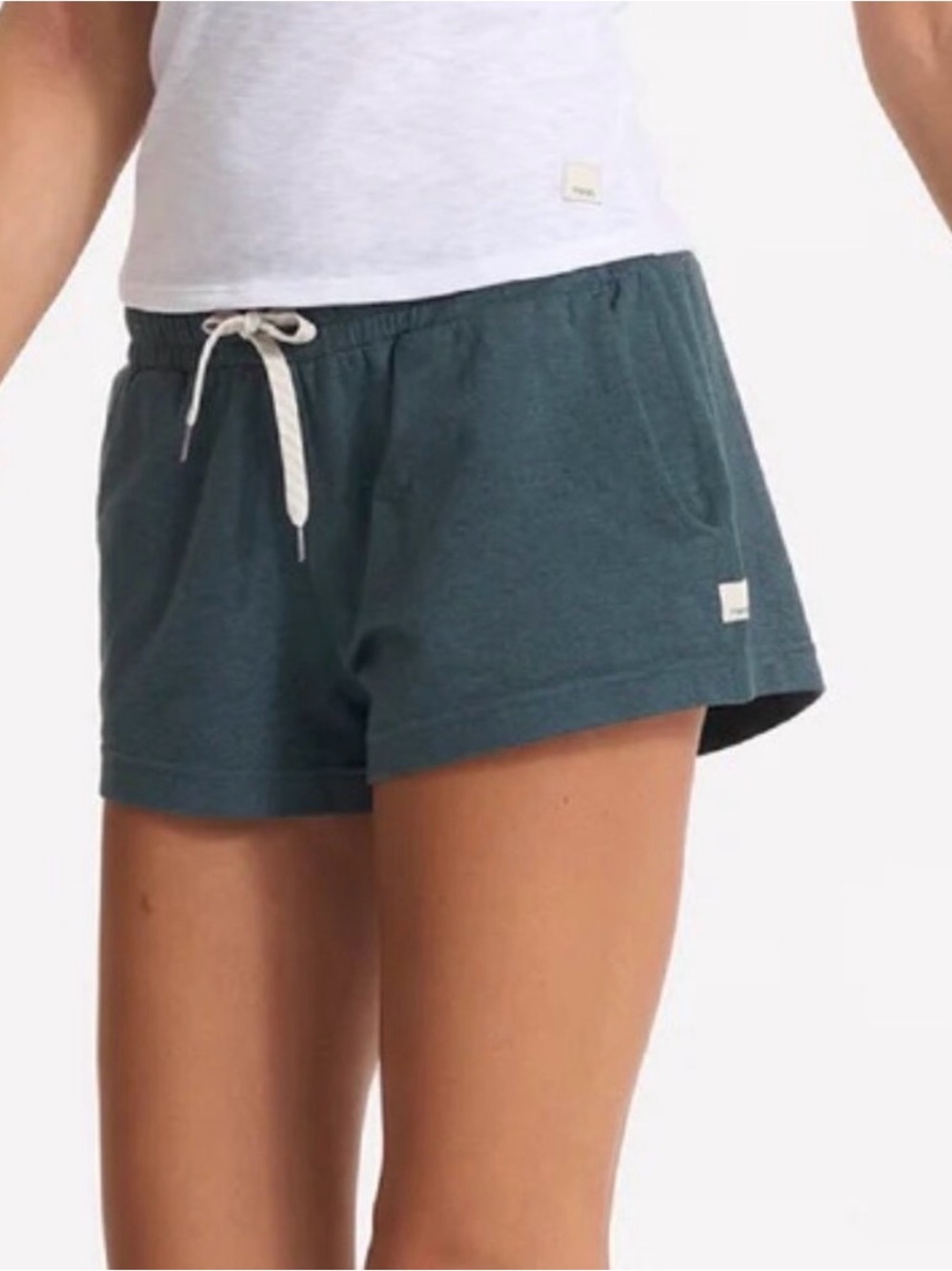 Vuori women’s halo shorts